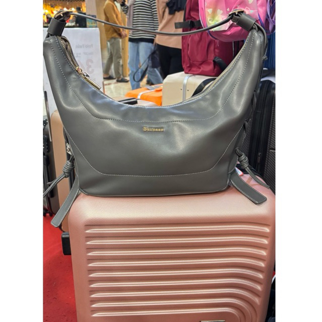 Tas selempang wanita Bellezza