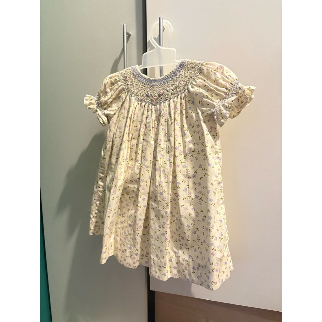 smocked pretty stitches