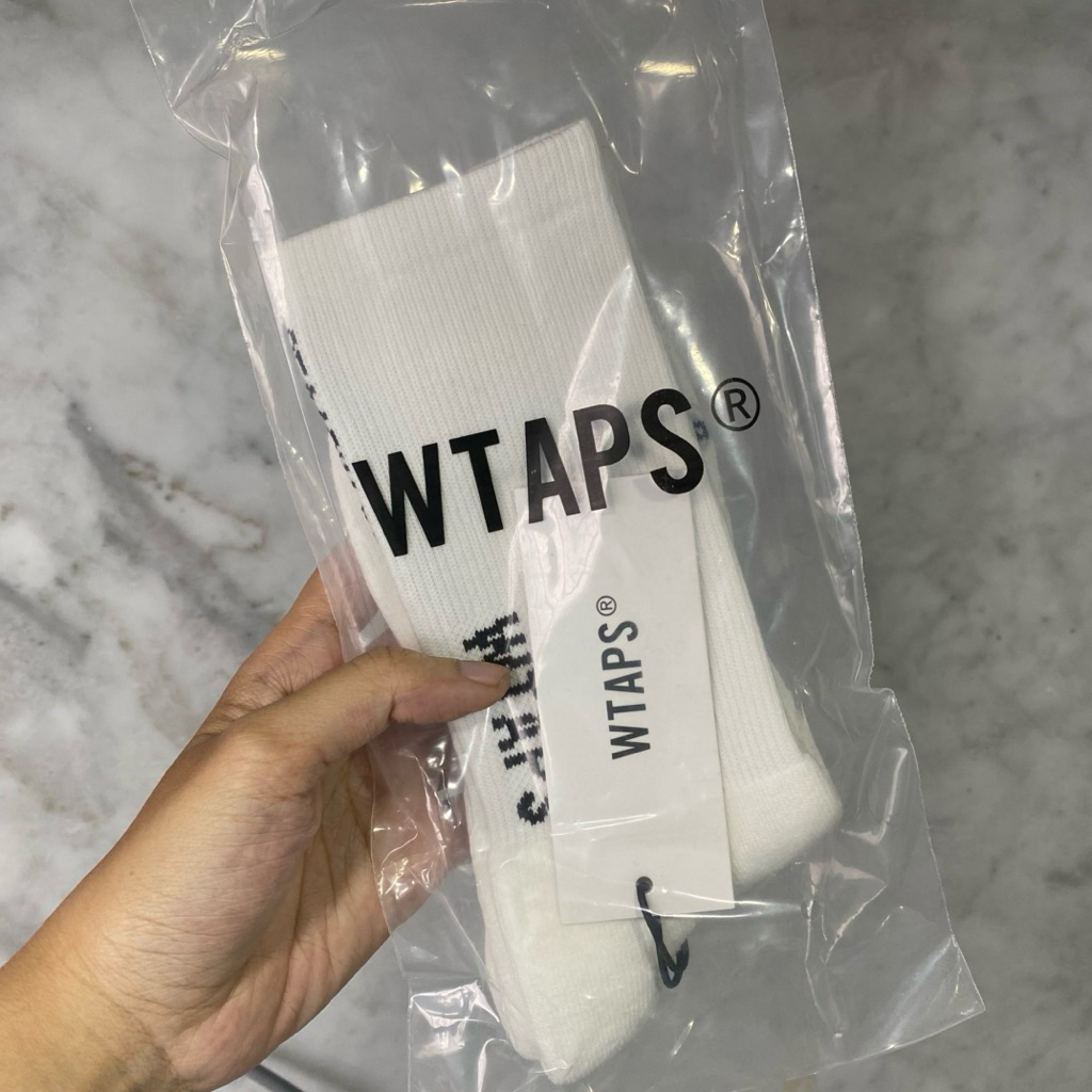 Kaos Kaki WTAPS Sox Crew Socks (Broken White)