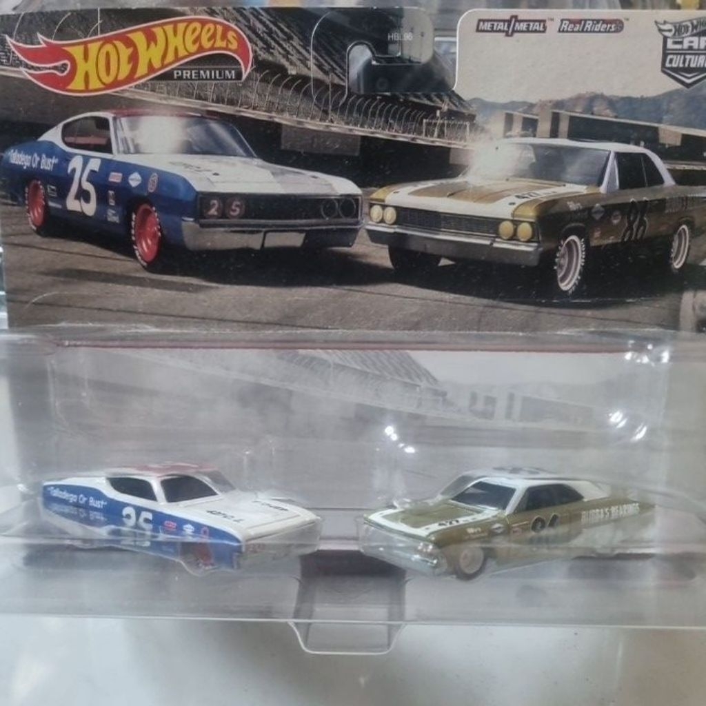 Hotwheels Duo: '69 for Torino Talladega & '66 Chevelle