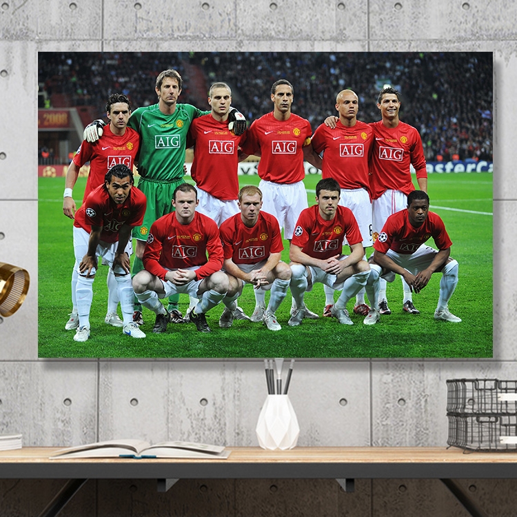 Poster MANCHESTER UNITED STARTING XI FINAL UCL 2008 Poster Frame SEPAKBOLA Wall Decor Hiasan Dinding