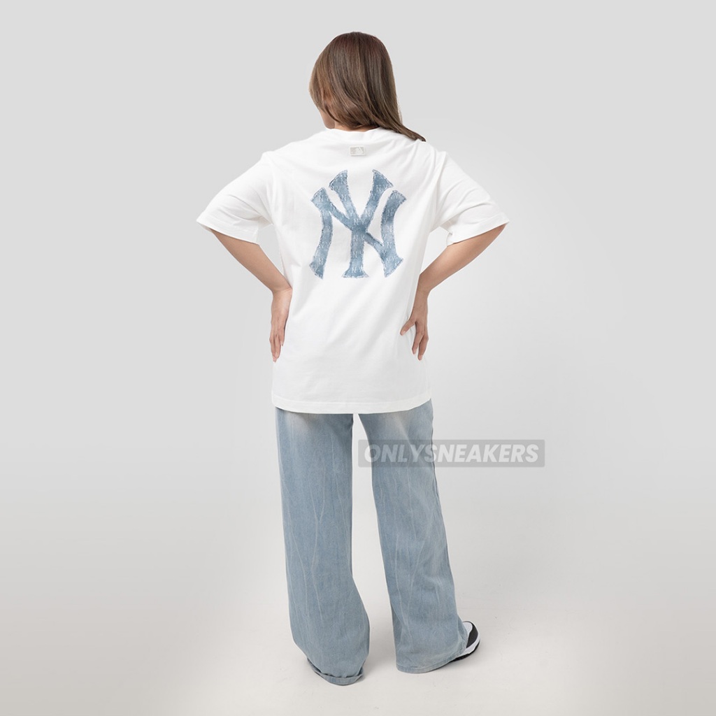 MLB NEW YORK YANKEES DENIMLIKE MONOGRAM BIG LUX WHITE TEE