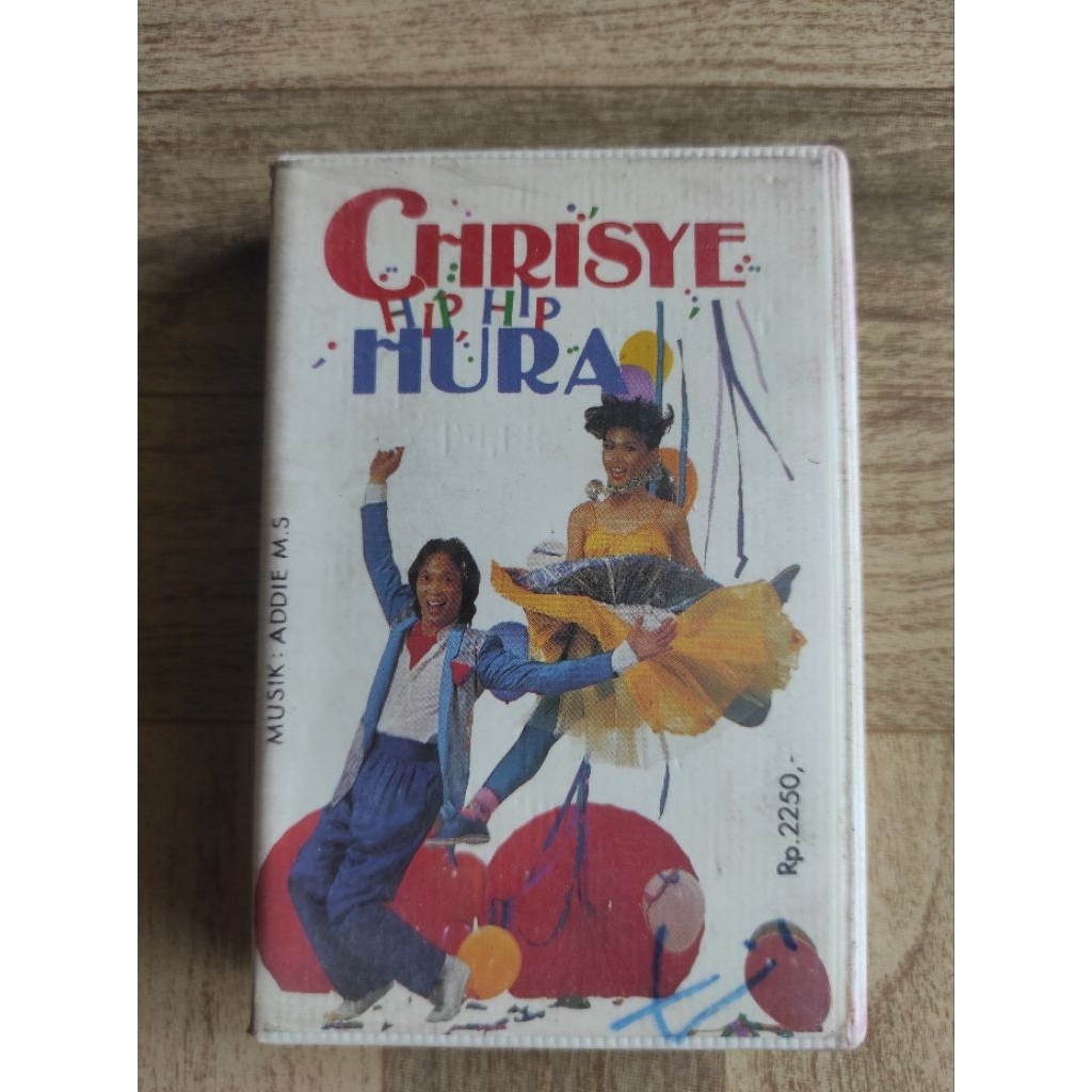 kaset pita CHRISYE "hip hip hura"