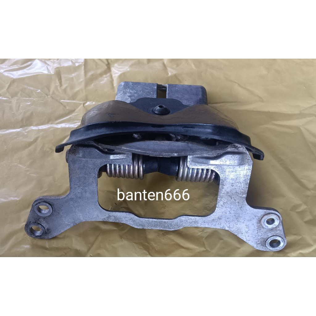 Breket dudukan jok Yamaha NMAX 155 old (original copotan)