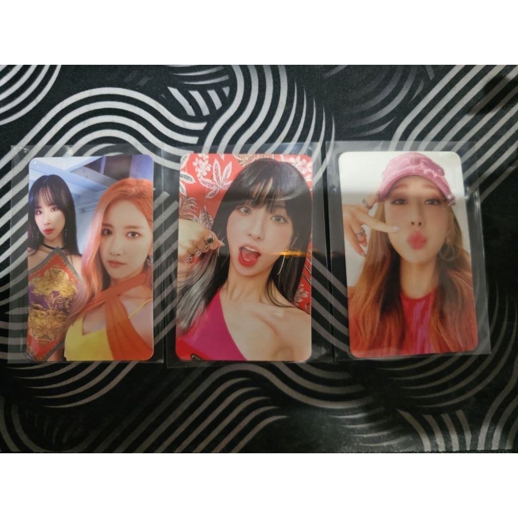 WJSN Sequence Photocard - Seola Exy, Eunseo, Yeonjung