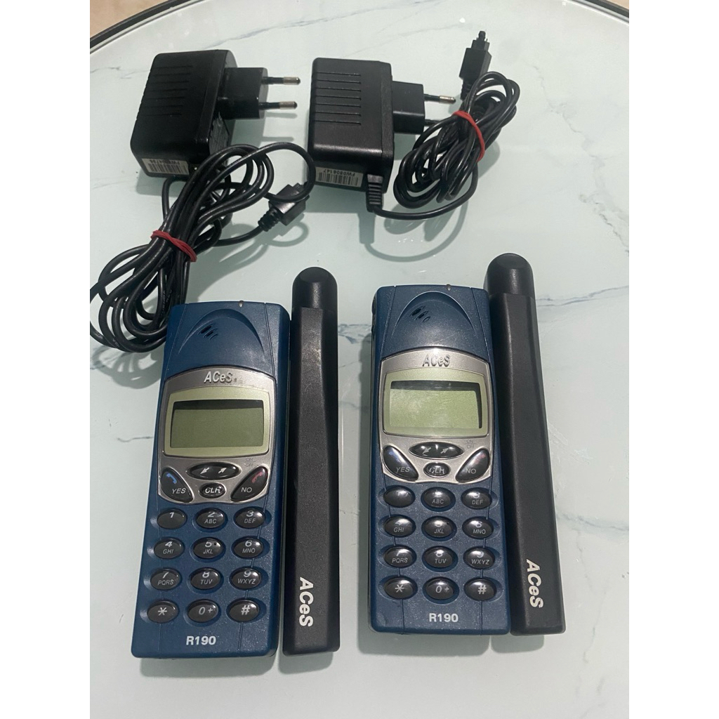 2 unit Ericsson R190 masi segel pabrik original