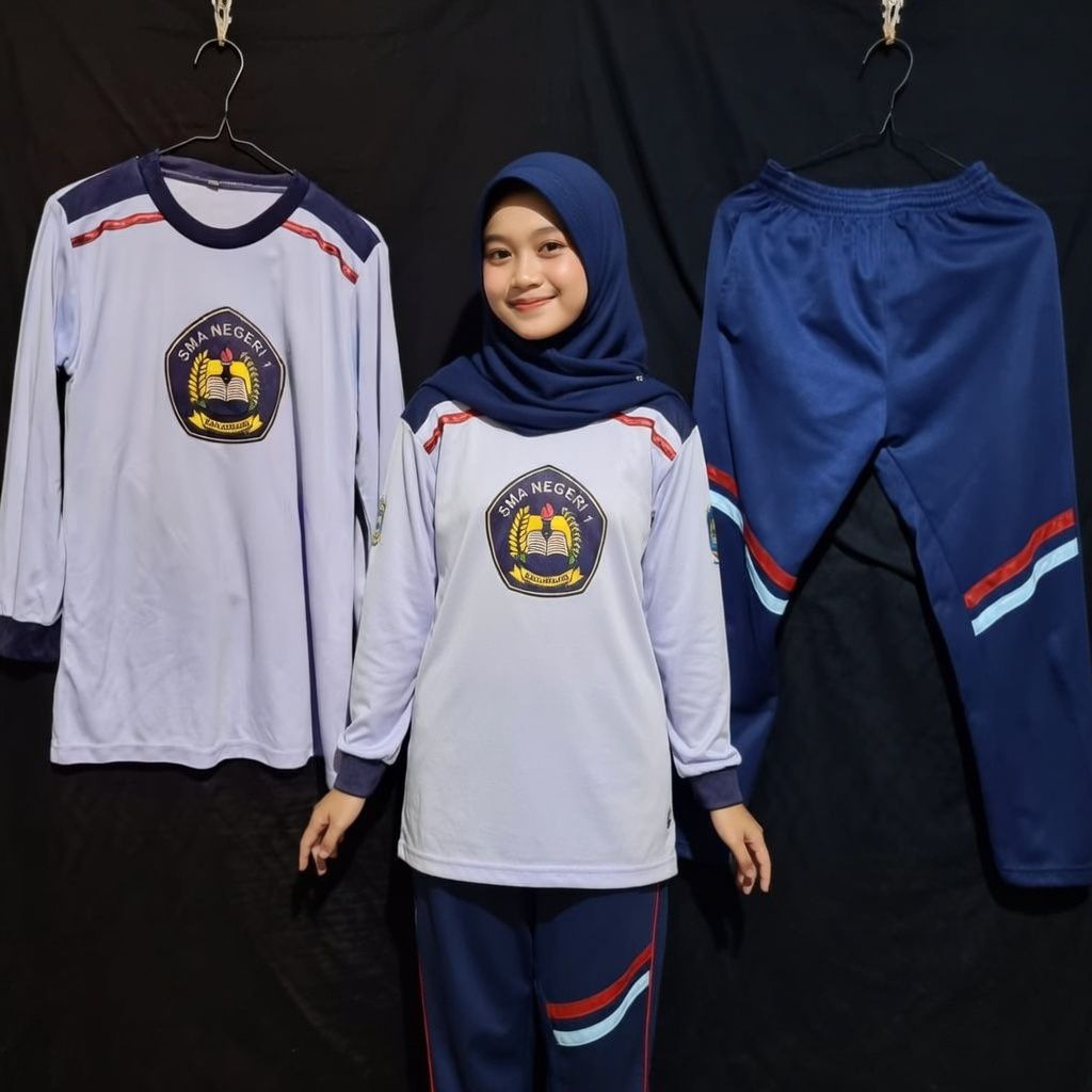 NEW PROUDK PRELOVED SERAGAM OLAHRAGA SMA
