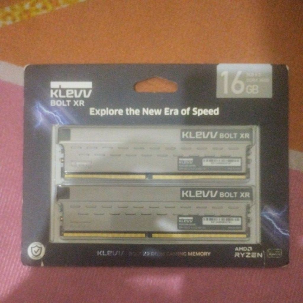 KLEVV BOLT XR 2X8GB DDR4