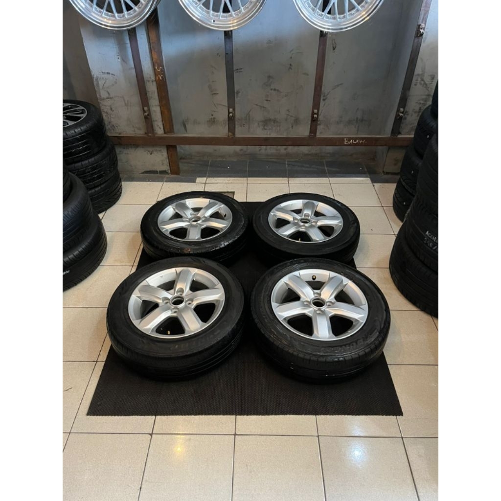 Velg seken oem HONDa CITY r15 + ban