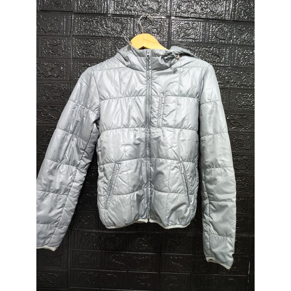 Jaket Puffer Hoodie Uniqlo