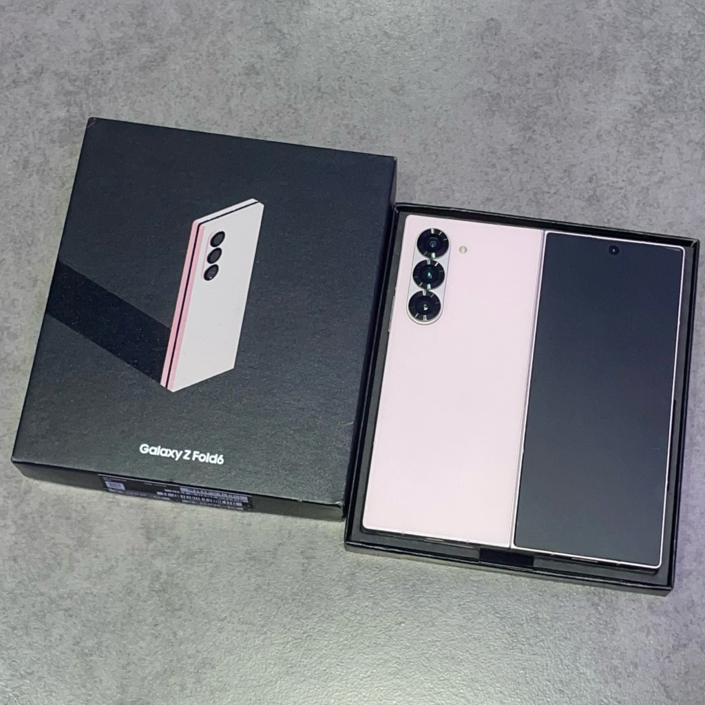 SAMSUNG GALAXY Z FOLD6 12/512GB SECOND
