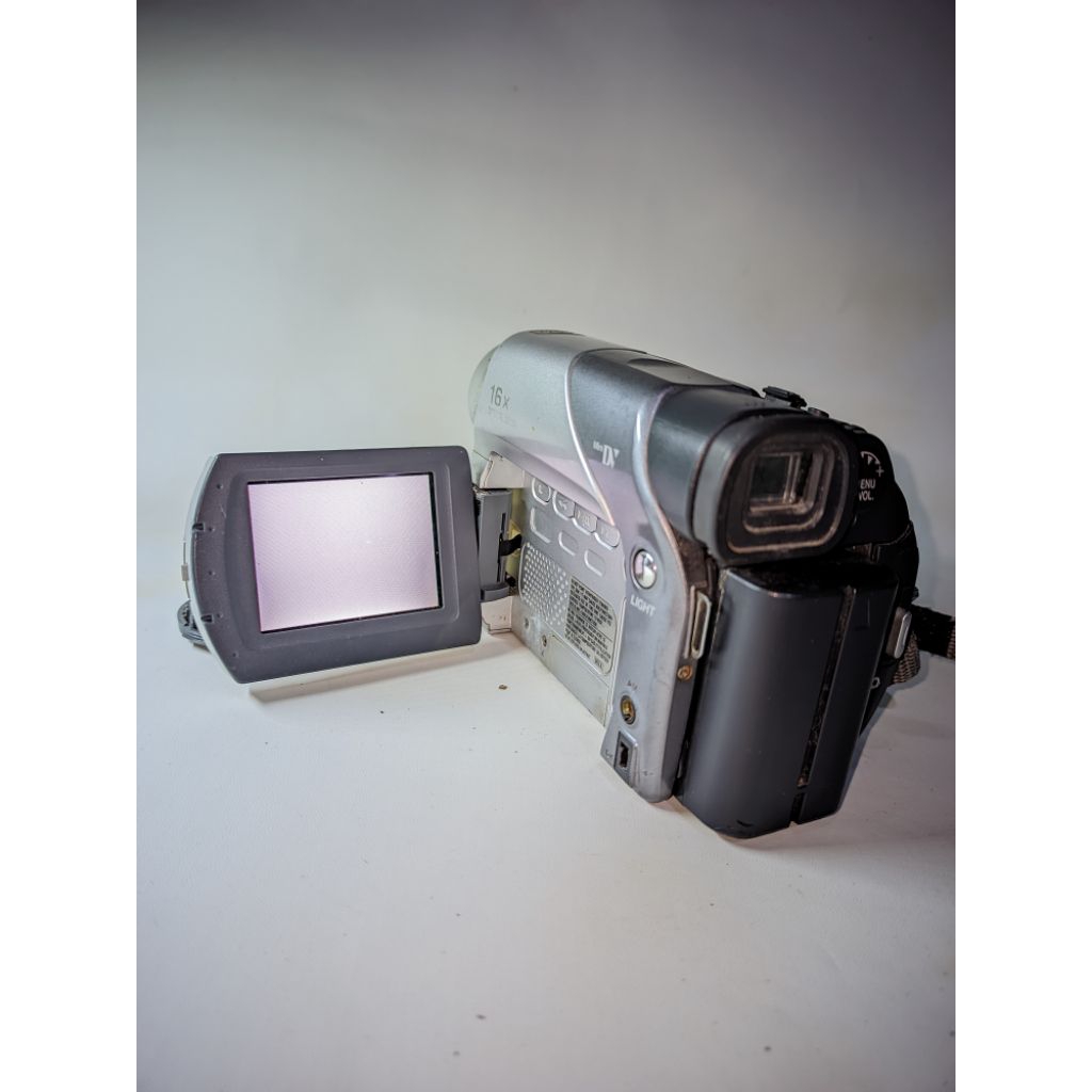 Handycam JVC GR-D33ER minus lcd blank
