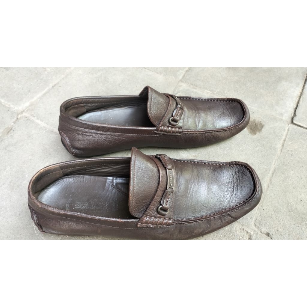 sepatu santai kasual kulit Bally 40 second