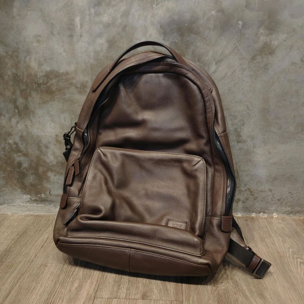 Tumi backpack full leather
