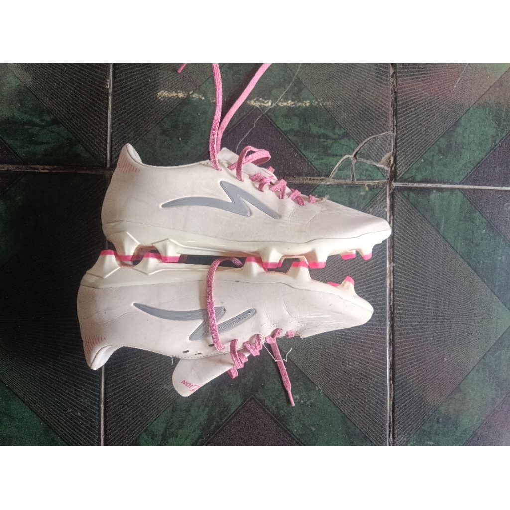 specs illuzion 4 pro