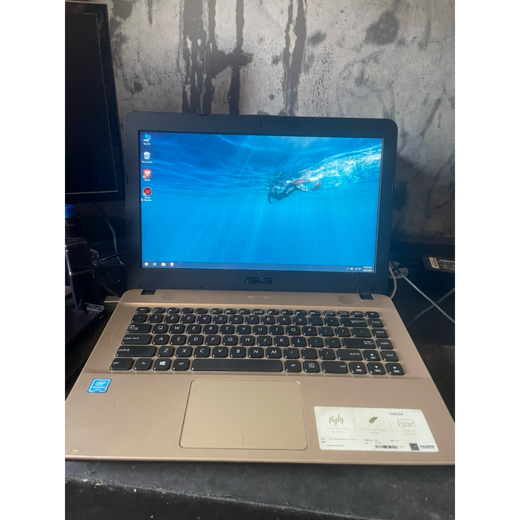 Asus Vivobook X441M Second