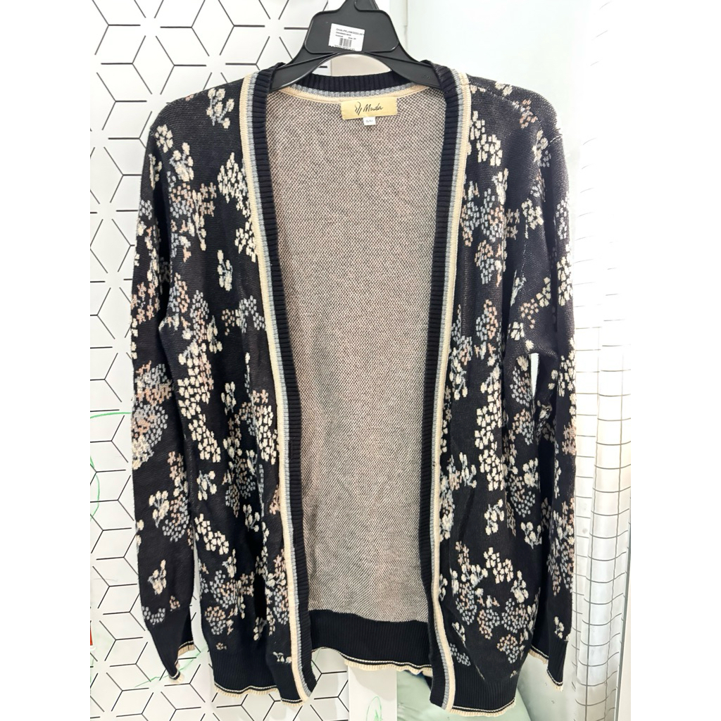 Preloved SEMASA Cardigan MUDA x Mega Iskanti