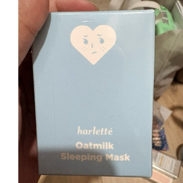 harlette oat milk sleeping mask