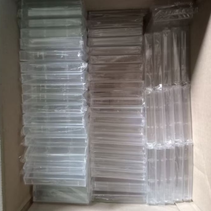 Mika Tempat Kaset Berkaki ( Pengait ) & Mika Tampa Kaki ( Polos ) Kondisi Baru