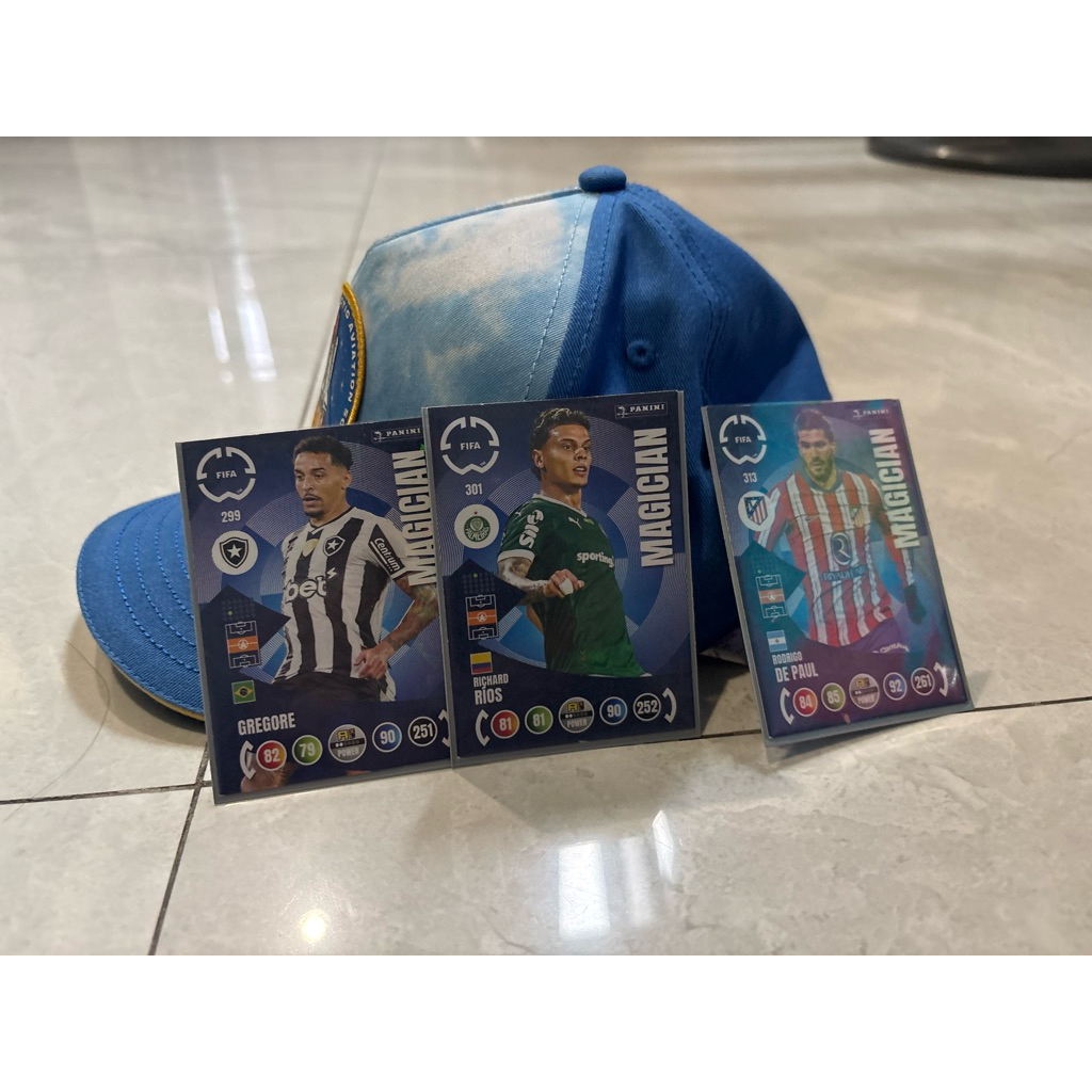 kartu sepak bola panini adrenalyn XL isi 3