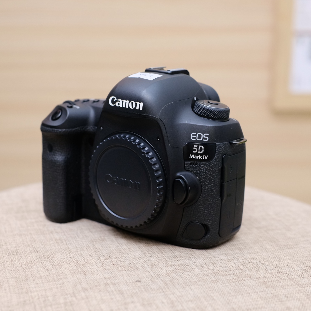 KAMERA CANON 5D MARK IV / EOS 5D M4 BODY ONLY SECOND CONDITION