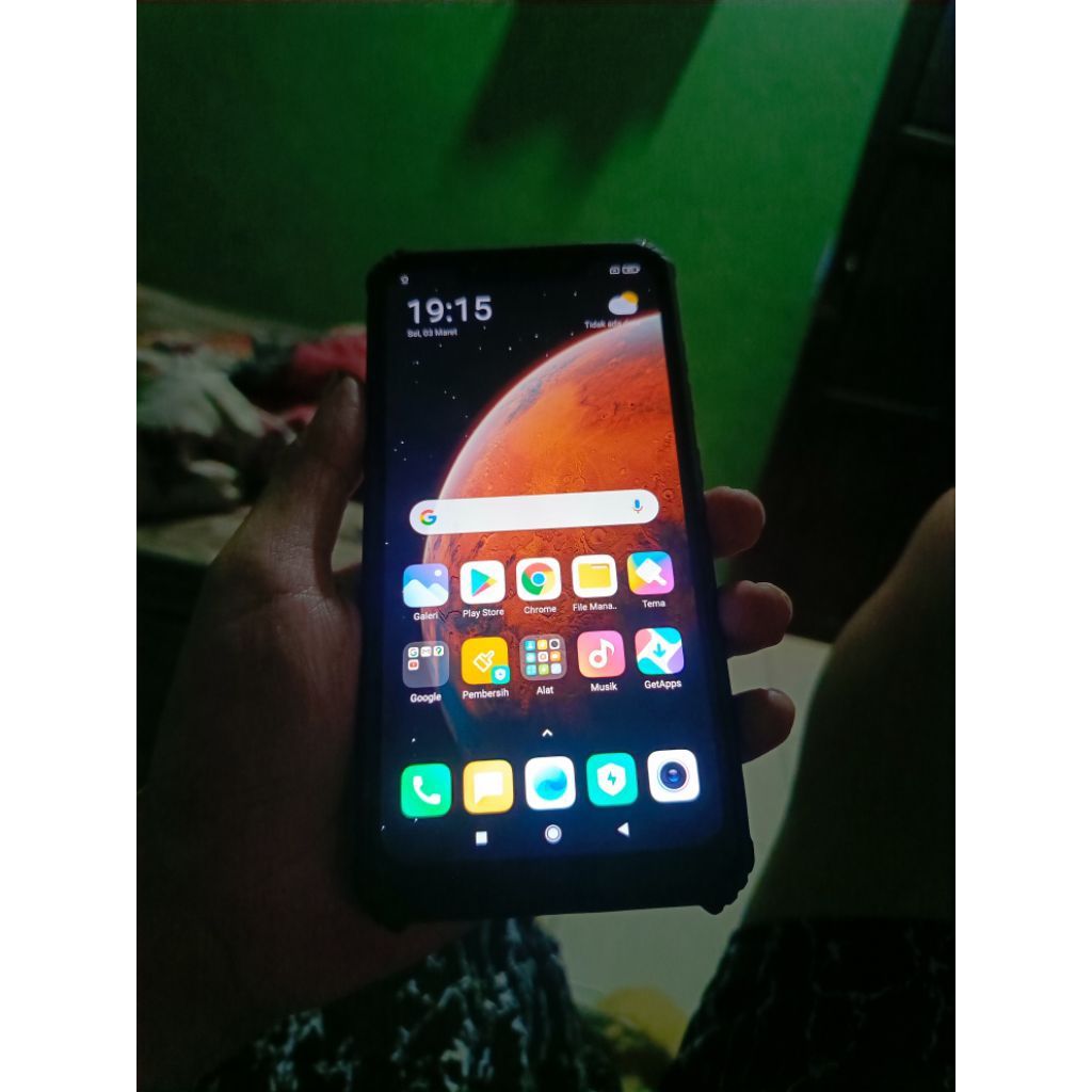 POCOPHONE F1 6/64