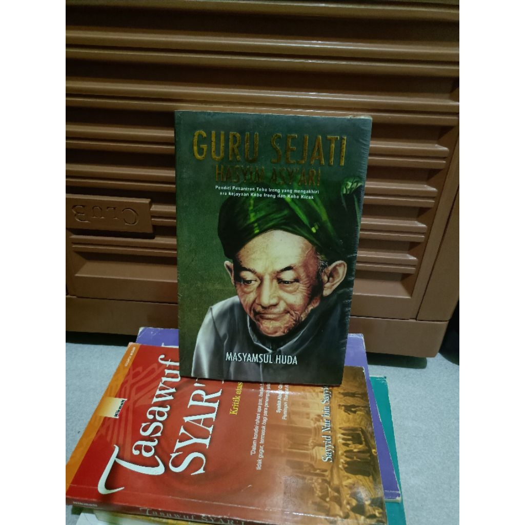 buku Original - guru sejati Hasyim Asy'ari oleh masyamsul huda