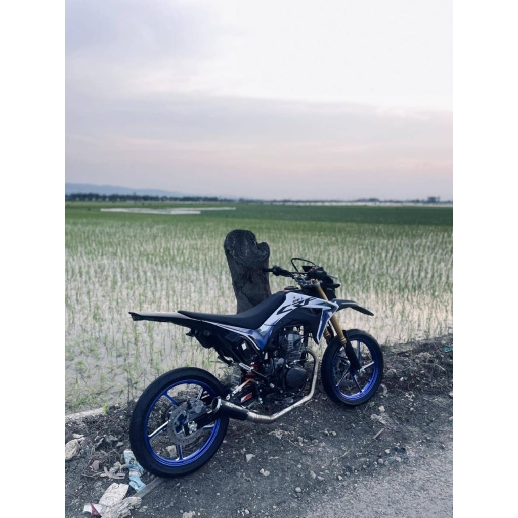 Knalpot Kolong Bawah/Surex X1 Speed CRF second Like new