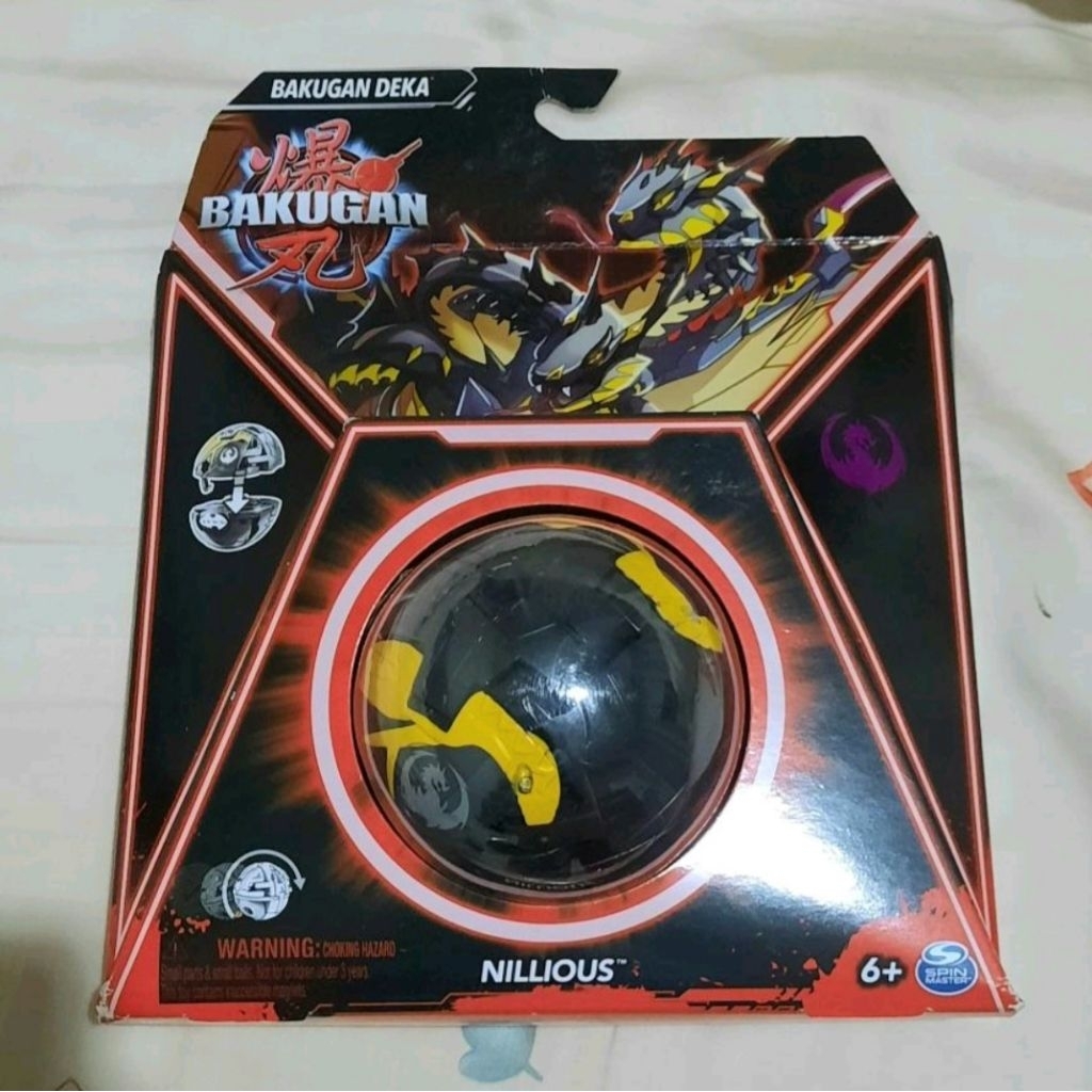 Bakugan Deka G3 Nillious hitam ukuran besar tinggi 20 cm