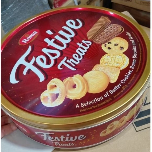 Biskuit Roma Festive Treats 675GR Kaleng
