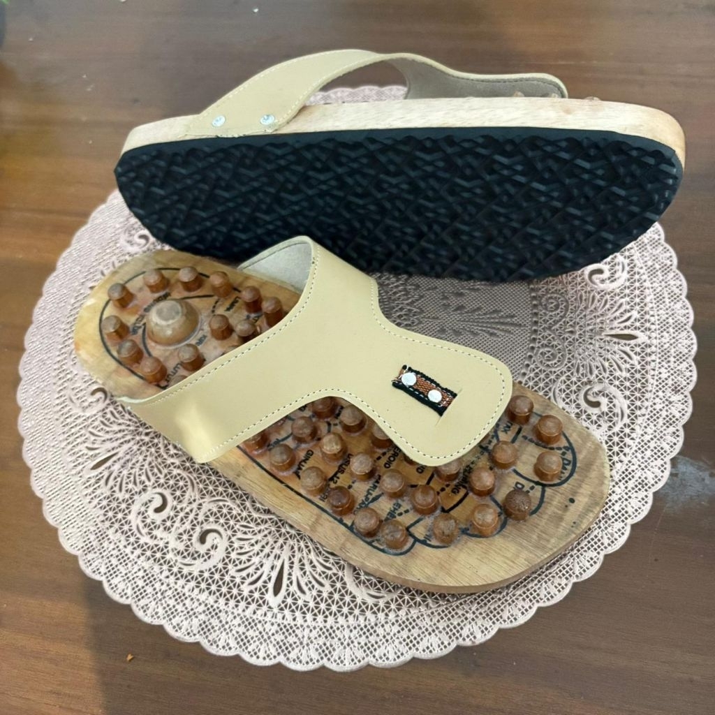 Sandal Jepit Refleksi Kesehatan Sandal Refleksi Teraphy Sandal Akupuntur Bisa COD