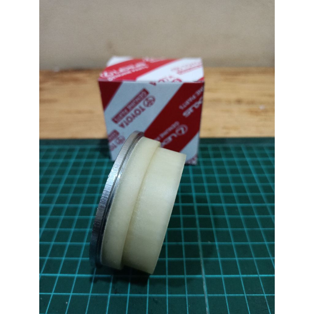 gear gigi plastik+besi  dinamo starter buat alphard