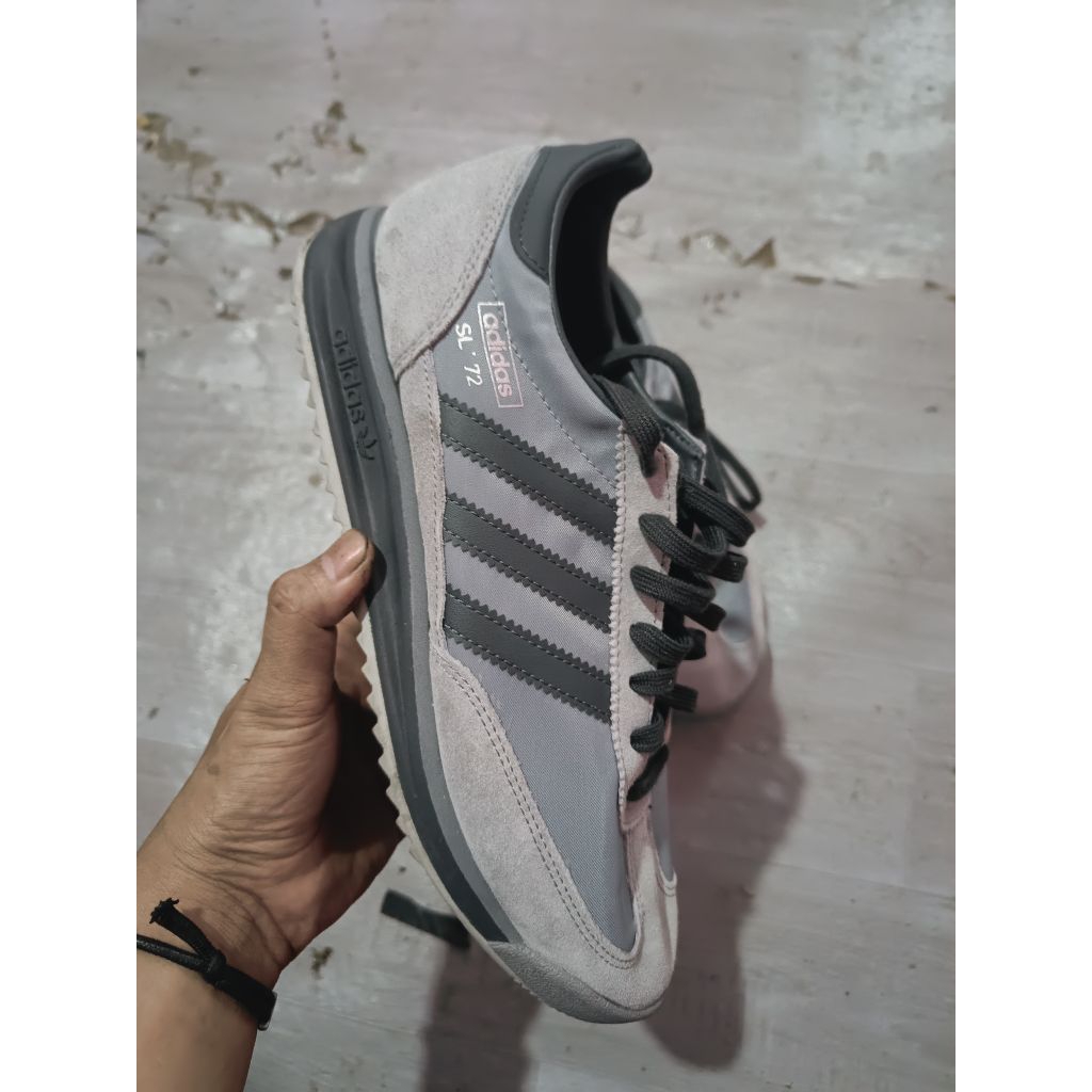 ADIDAS SL72 ORIGINAL NO BOX