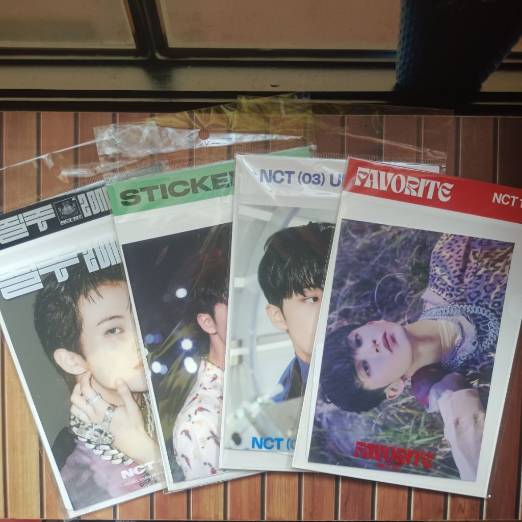 READY] SEALED POSTCARD HOLOGRAM 2 BADDIES MD GOODS STICKER NCT 127 MD UNIVERSE NCT MARK MD GOODS FAV