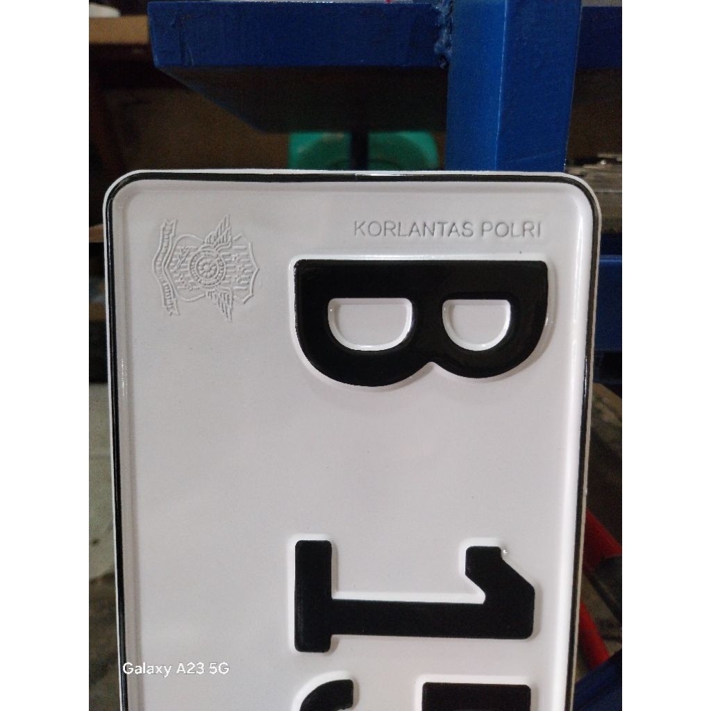 PLAT NOMOR MOBIL (sepasang)
