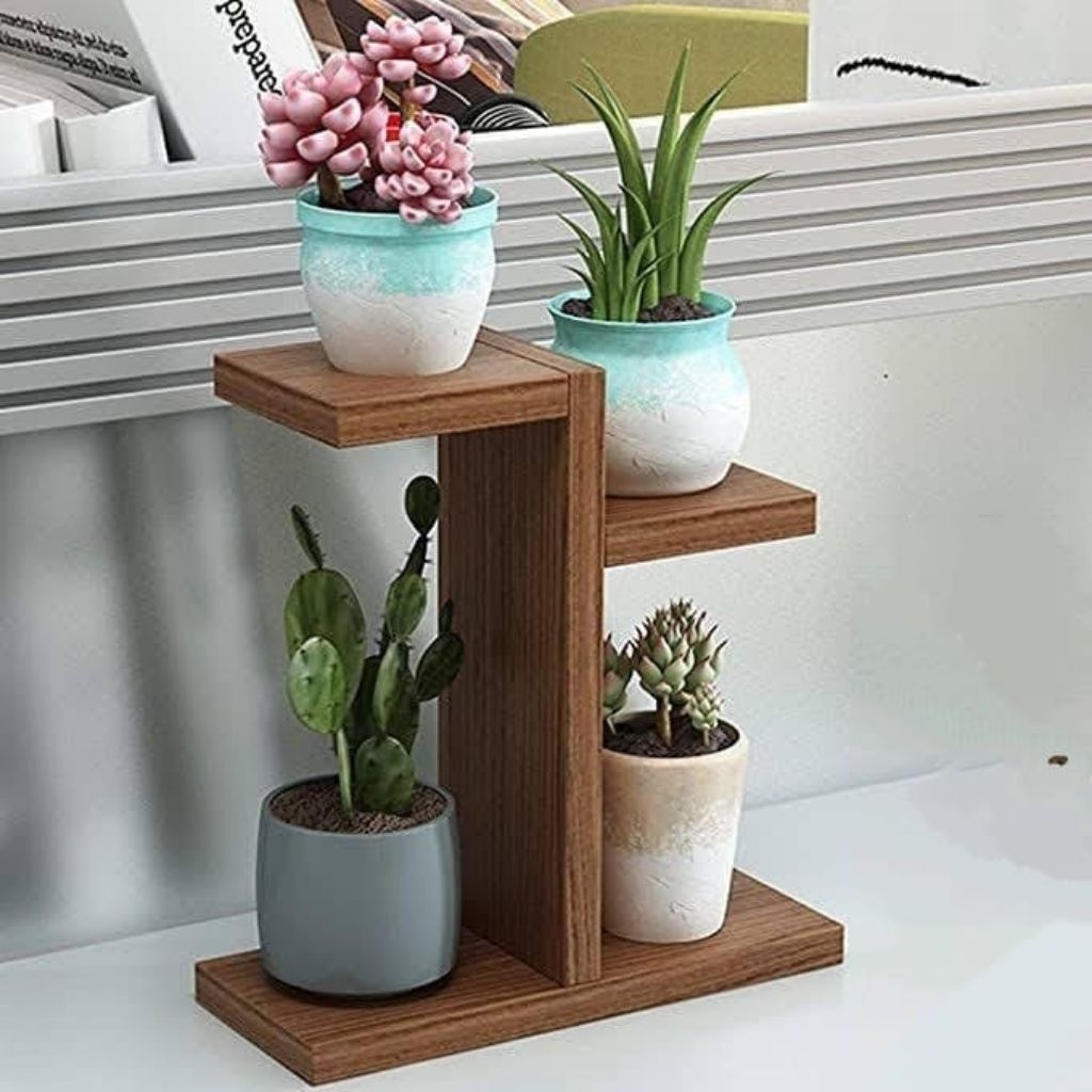 Rak bunga dinding/ rak bunga minimalis