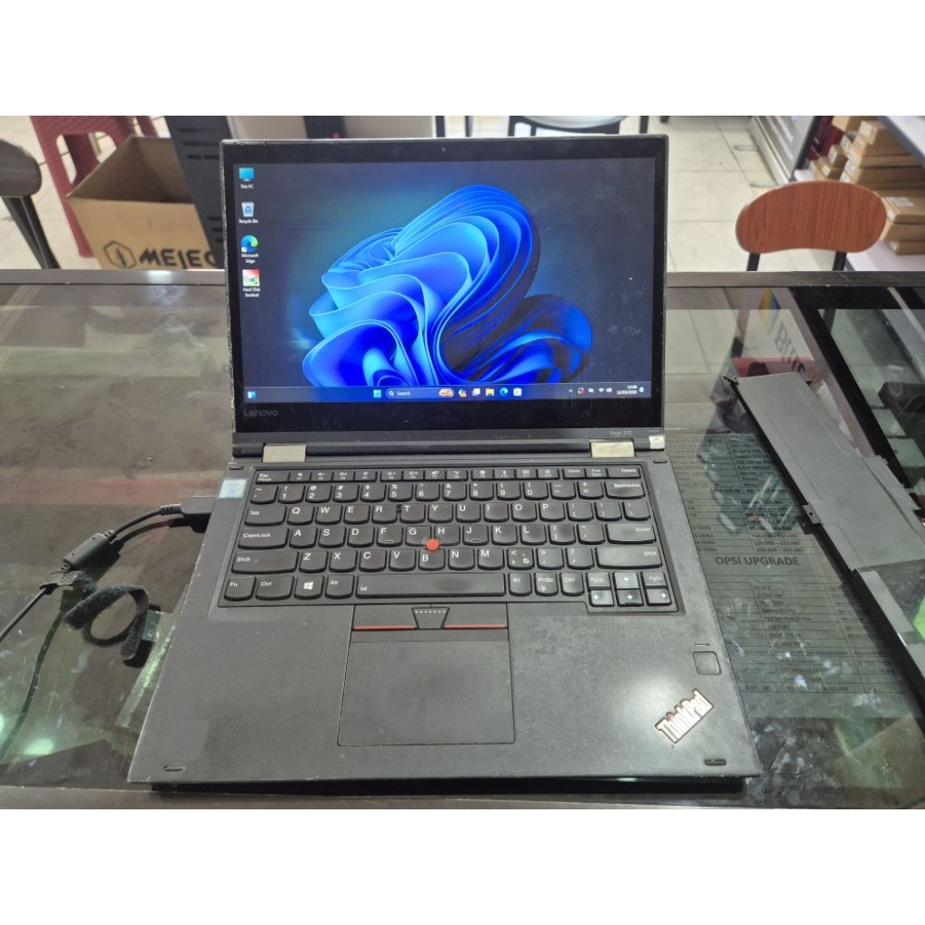 Lenovo Thinkpad Yoga 370