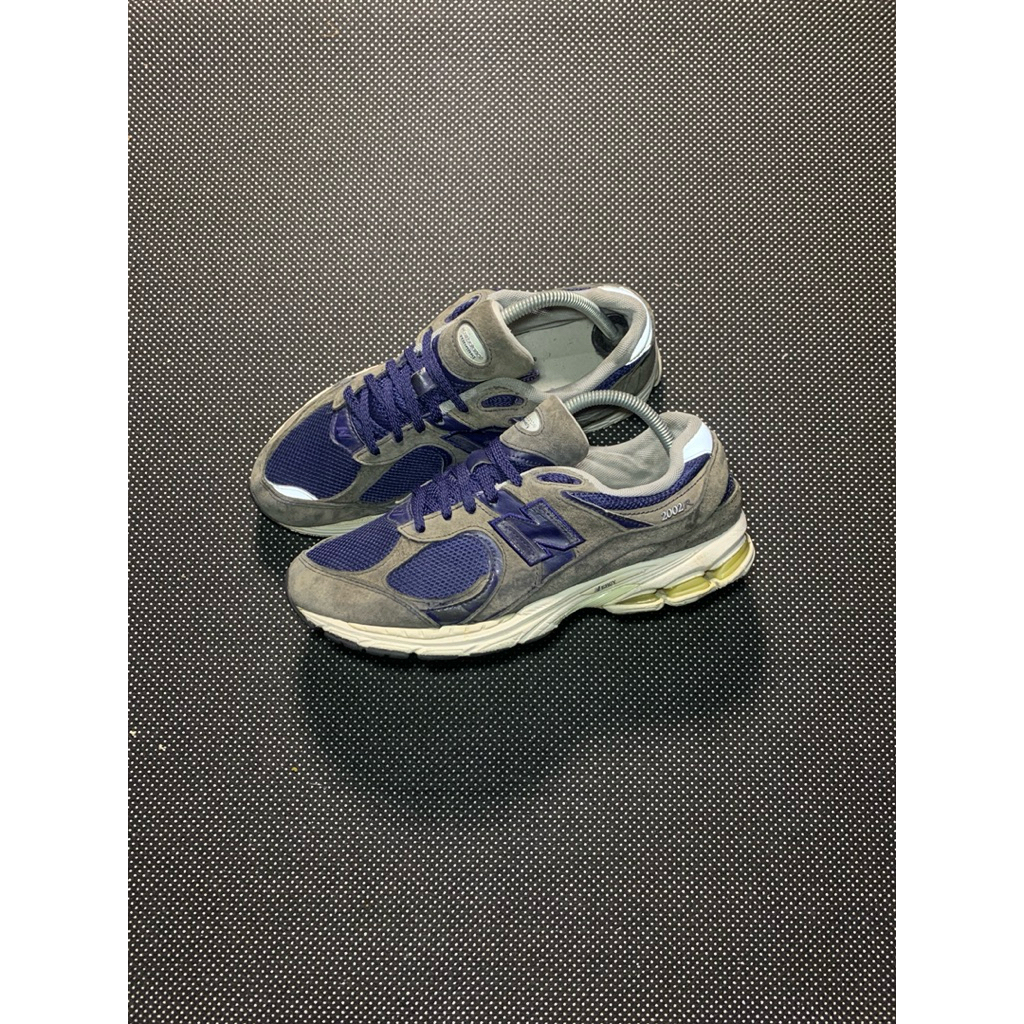 NEW~BALANCE~2002R~BLUE~ORIGINAL