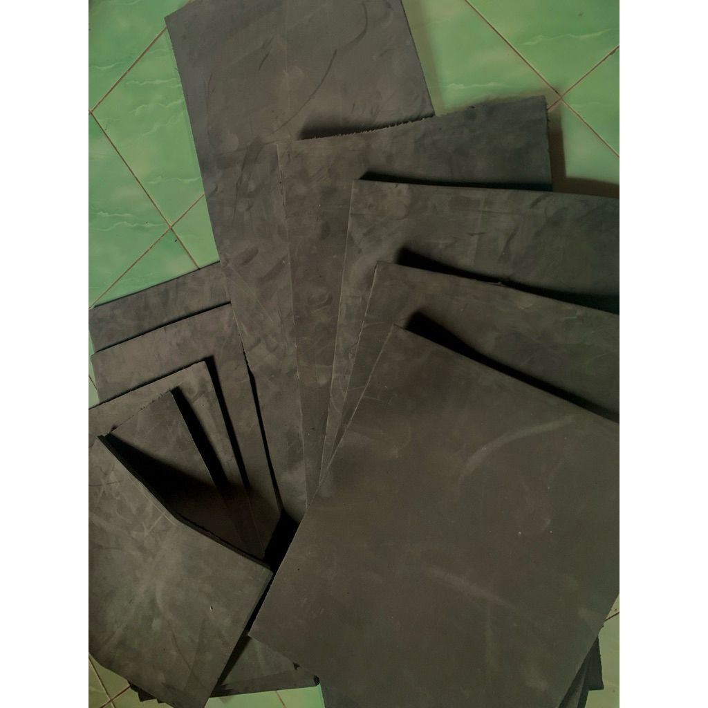 ALAS AQUARIUM TEBAL KUAT AWET