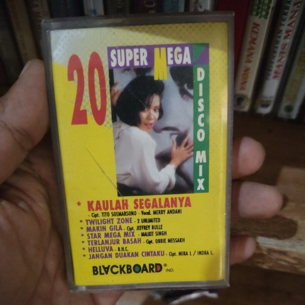 kaset pita  20 super mega disco mix