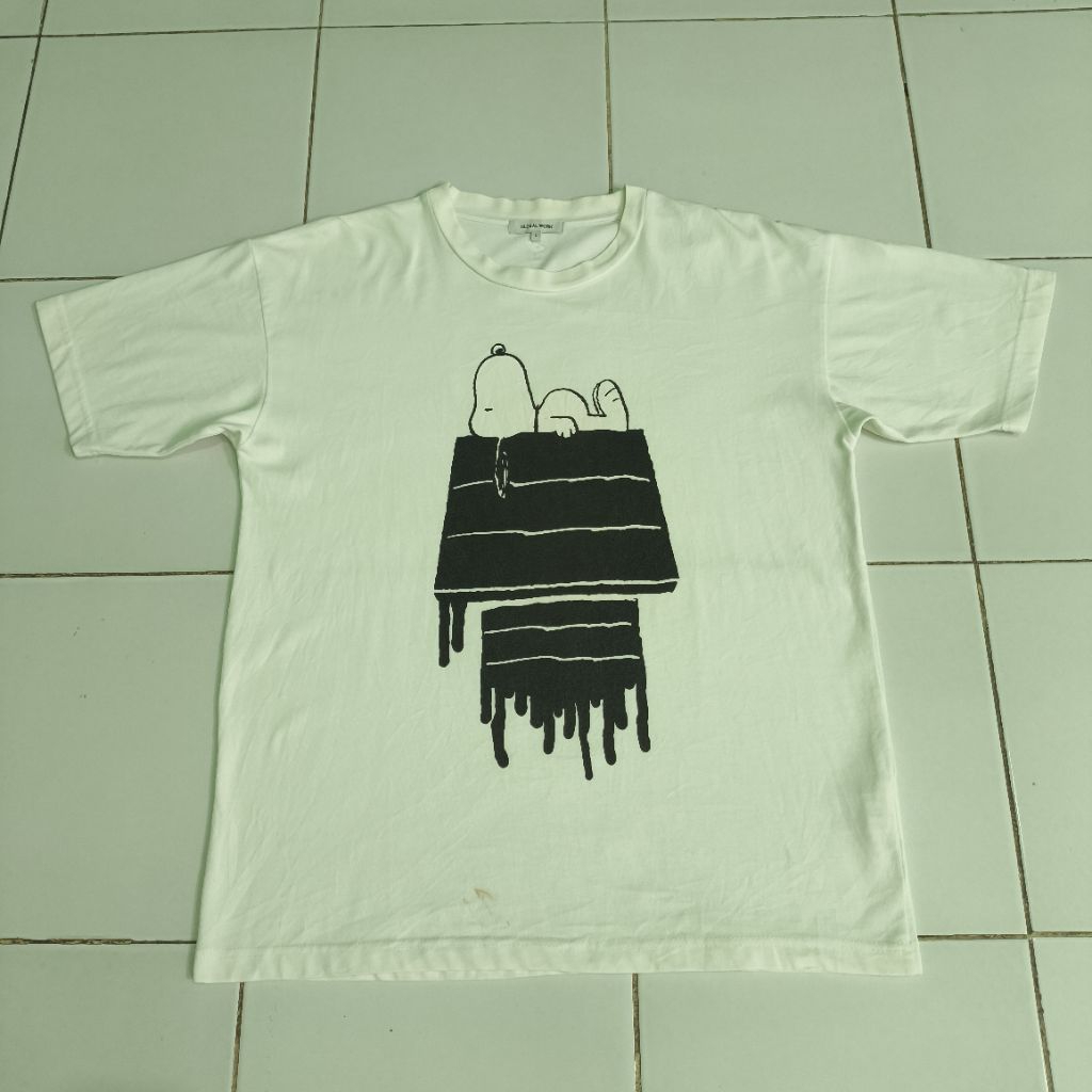 Kaos Peanuts preloved