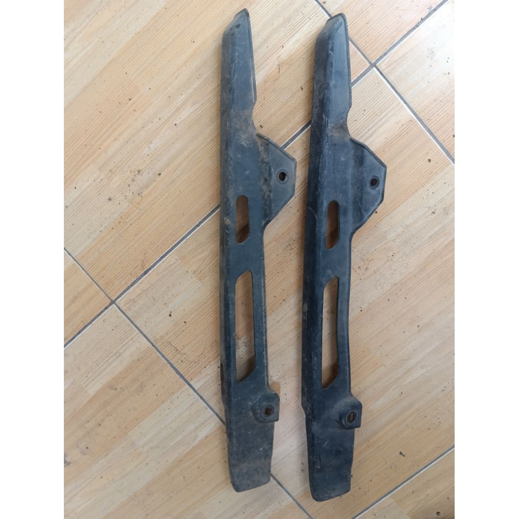 tutup rantai shogun110r