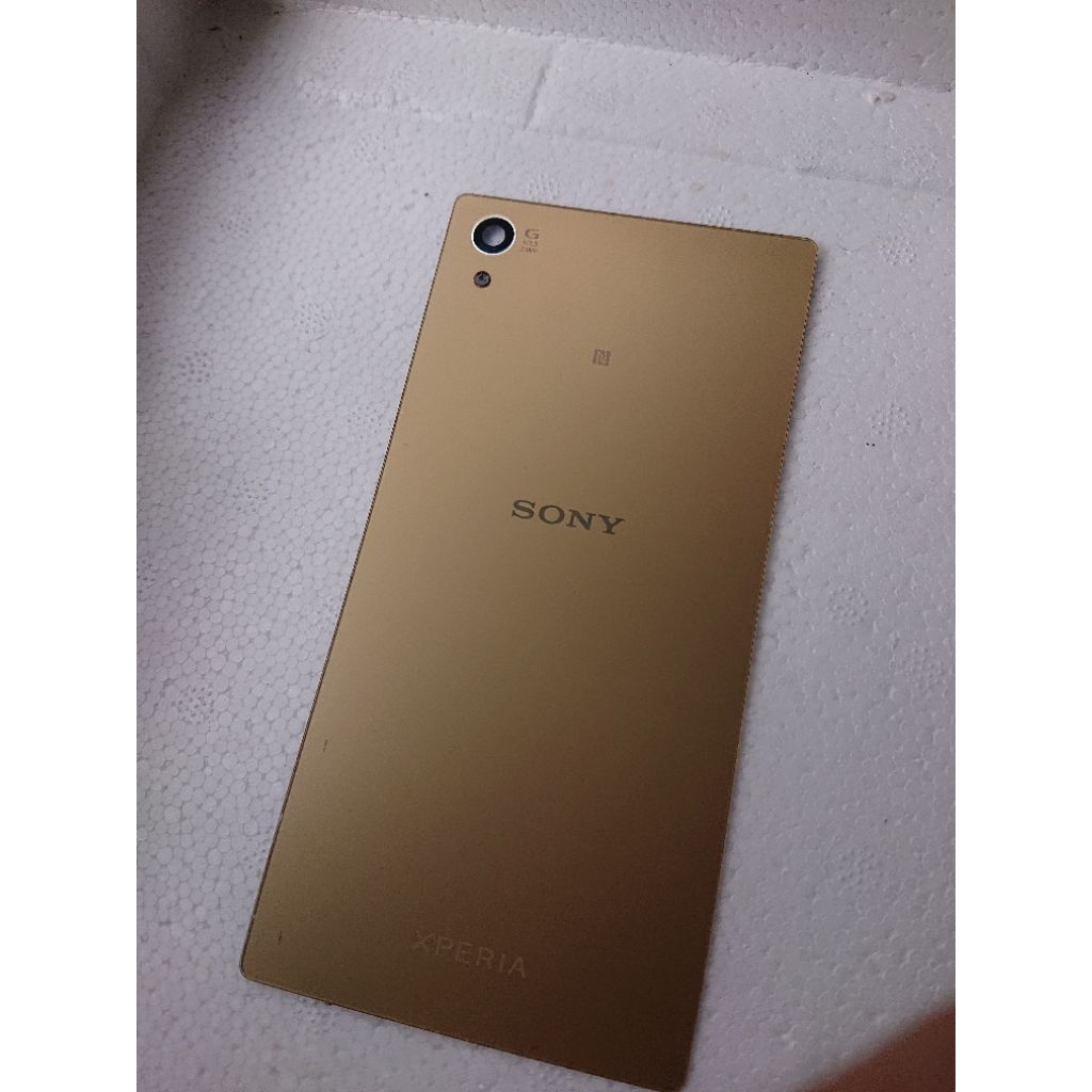 Backdoor Xperia Z5 big global