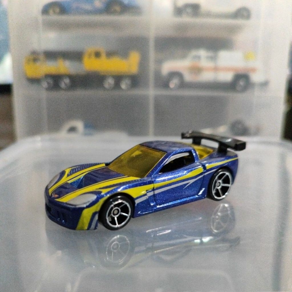 Hot Wheels Corvette C6-R