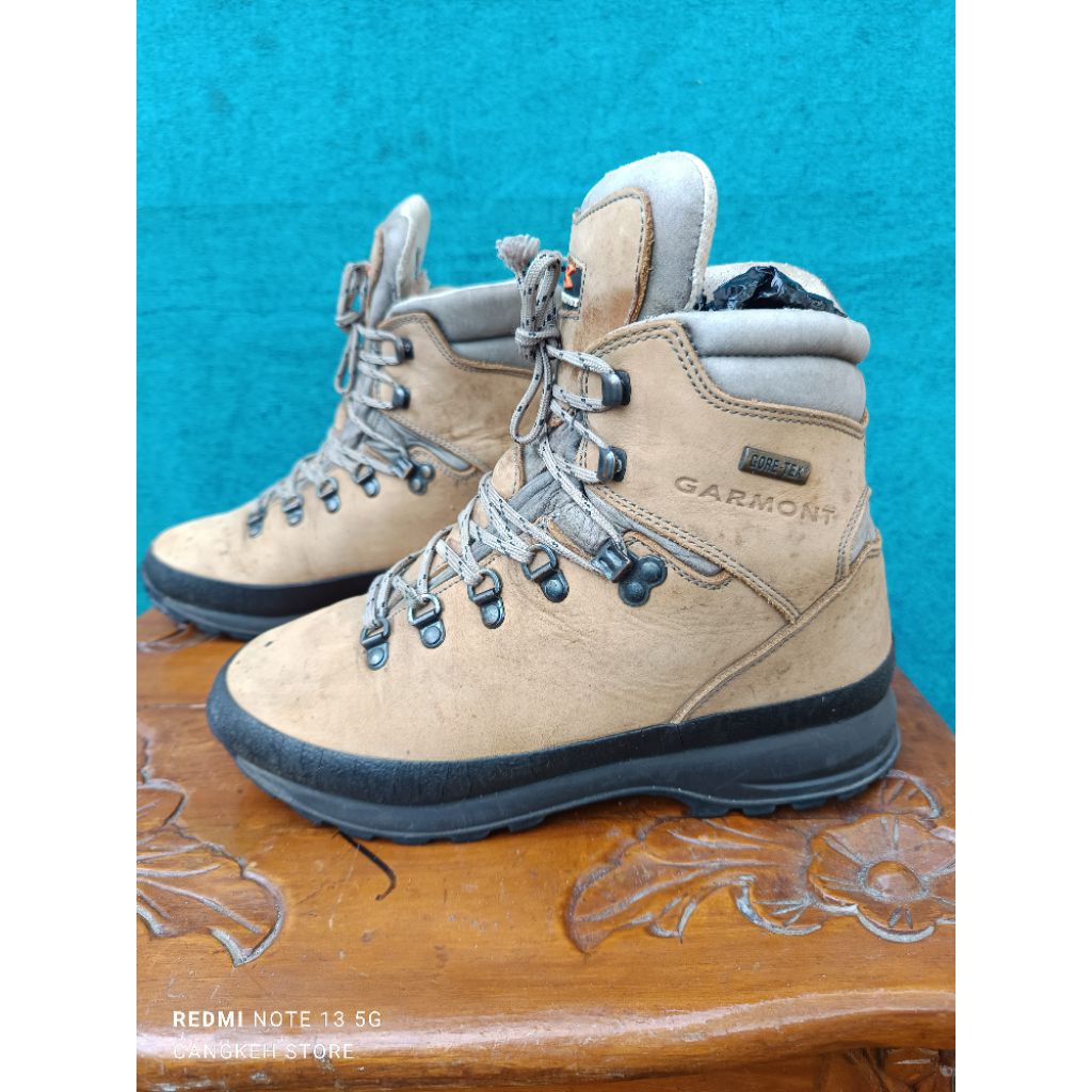 Garmont size 41,5insole 26,5cm sepatu hiking, sepatu outdoor, sepatu gunung, sepatu motor, sepatu la