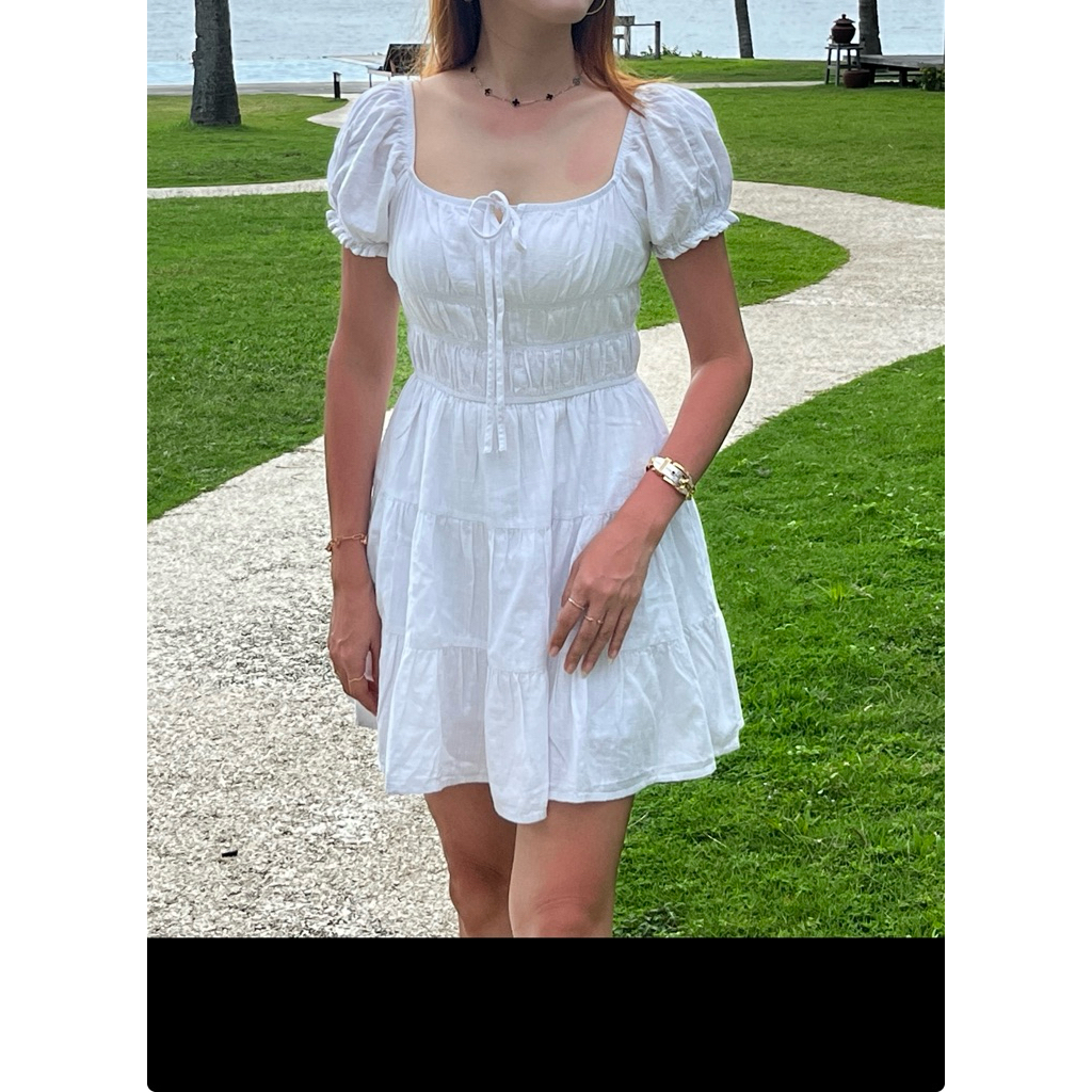 dress pantai putih dress putih tulang dress mini putih dress tumpuk dress korea dress balon putih dr