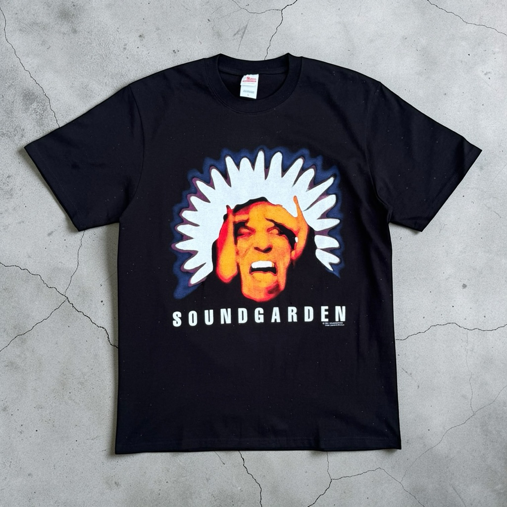 SOUNDGARDEN - BLACK HOLE SUN