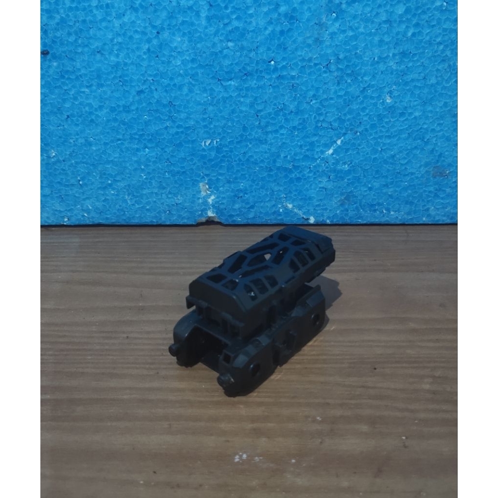 Crush Gear Part Chasis VT