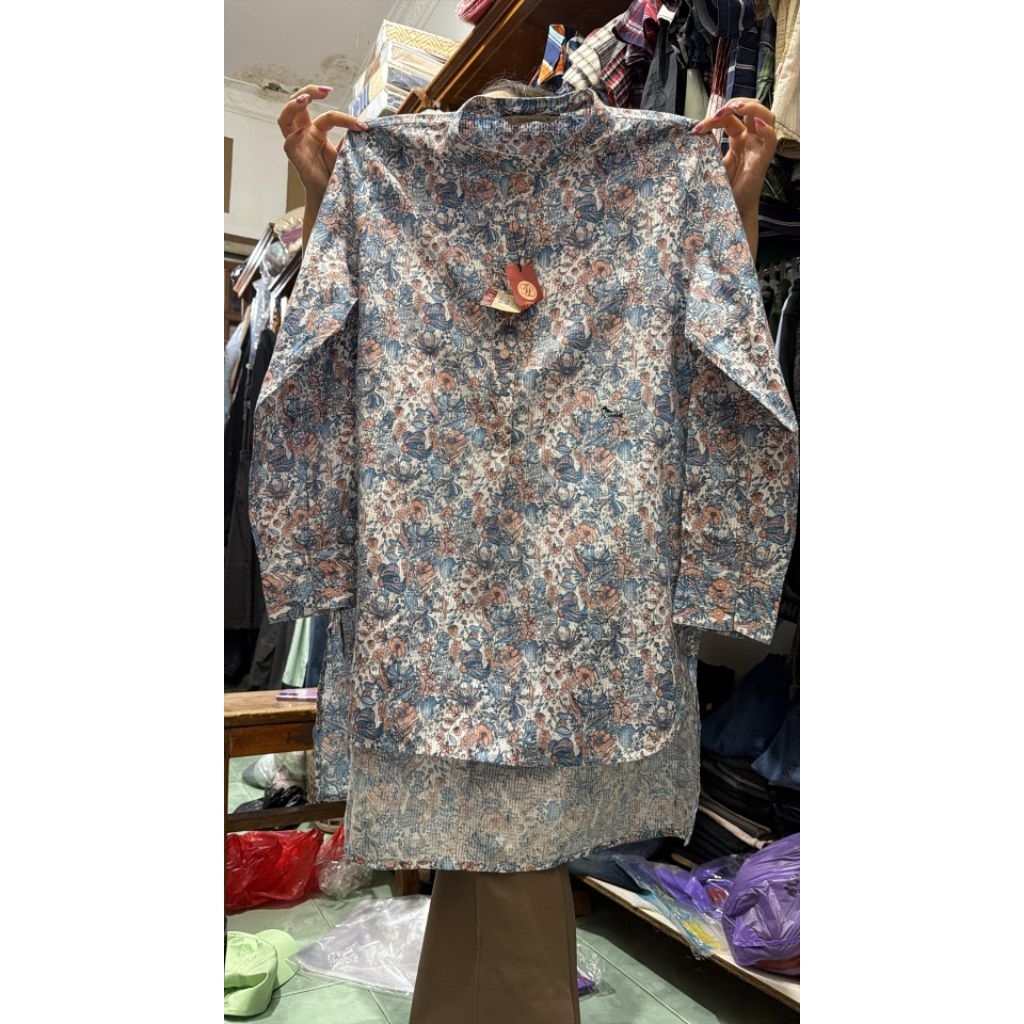 tunik triset