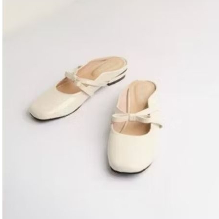 PRELOVED SANDAL WANITA